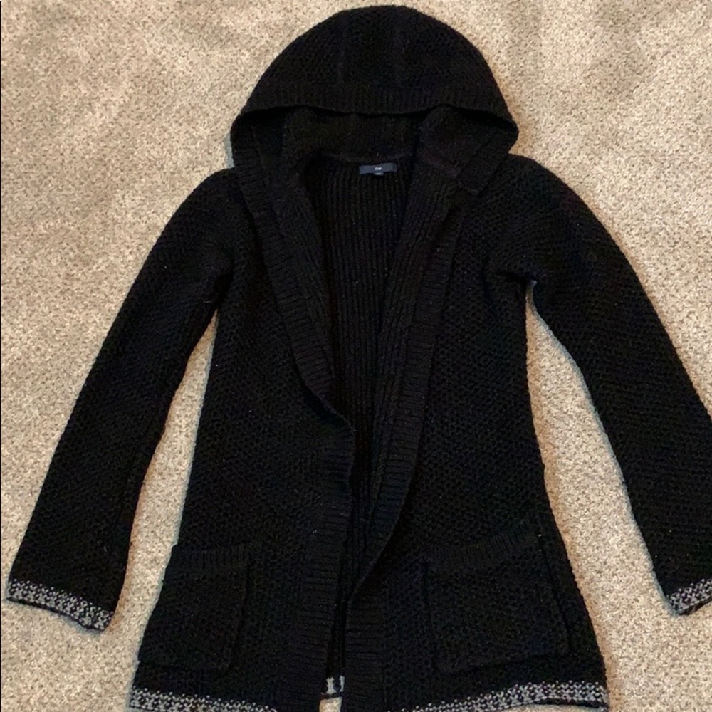 CLEANOUT - Long black hooded sweater